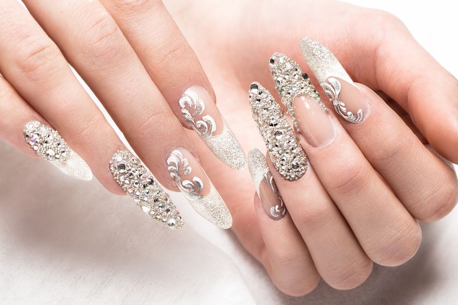 unha de gel decorada com glitter